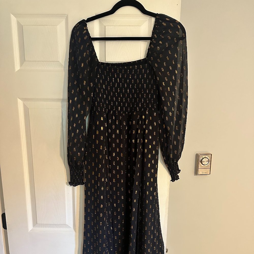 Maxi dress with slit